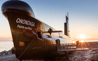 Submarine,Transportation,Vehicle,Building,Architecture